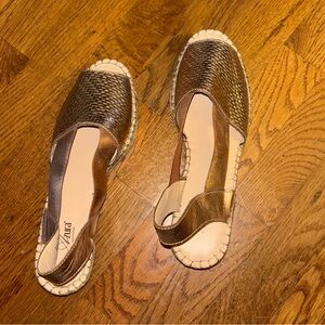 Azura rose gold slip on peep toe espadrilles size 39/8.5